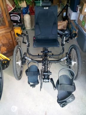 A2E1E93B-0021-43F5-9A09-F297DBD2F6CF